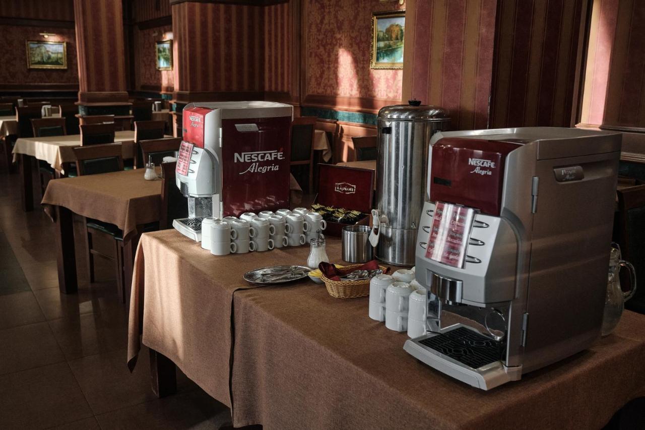 Готель Hotel Uzhgorod 3*